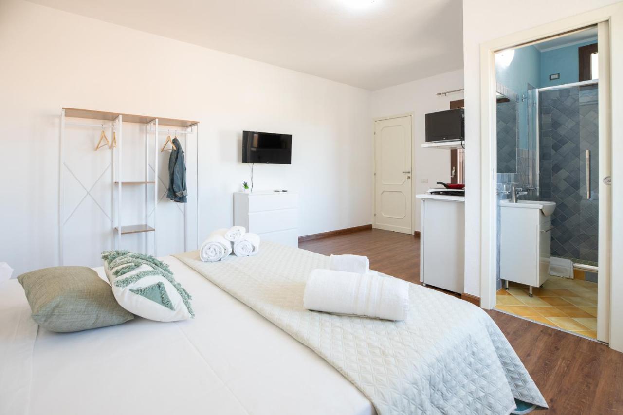 La Magnolia Rooms Ольбія Екстер'єр фото